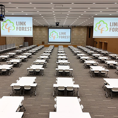 LINK FOREST（リンクフォレスト）のホール内